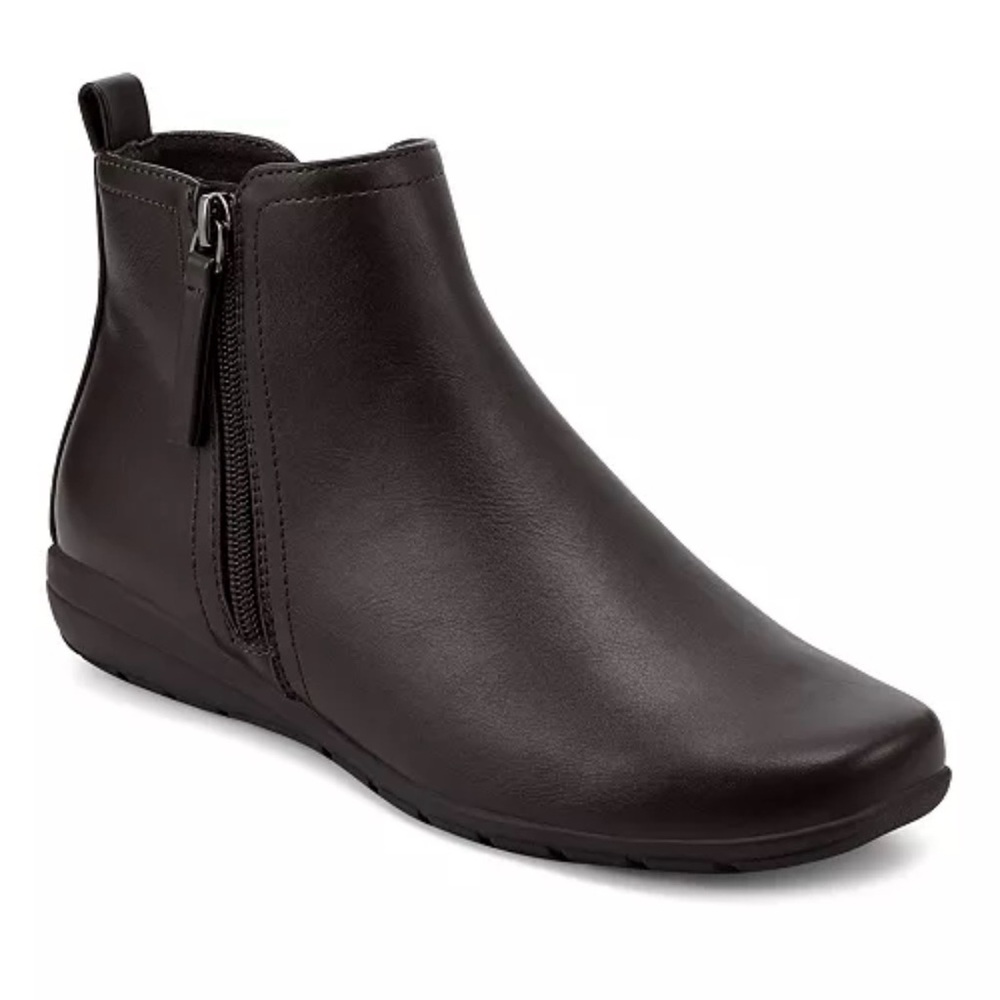 Easy Spirit Women's Brown Ankle Boots Aaliya size 9.5